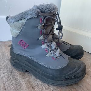Columbia Bugaboot Waterproof Boots - size 6